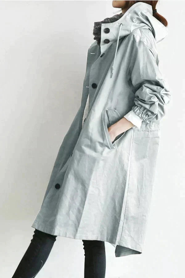 Dame trenchcoat - Casual oversized passform - Høy krage med hette - Knapper og sidelommer