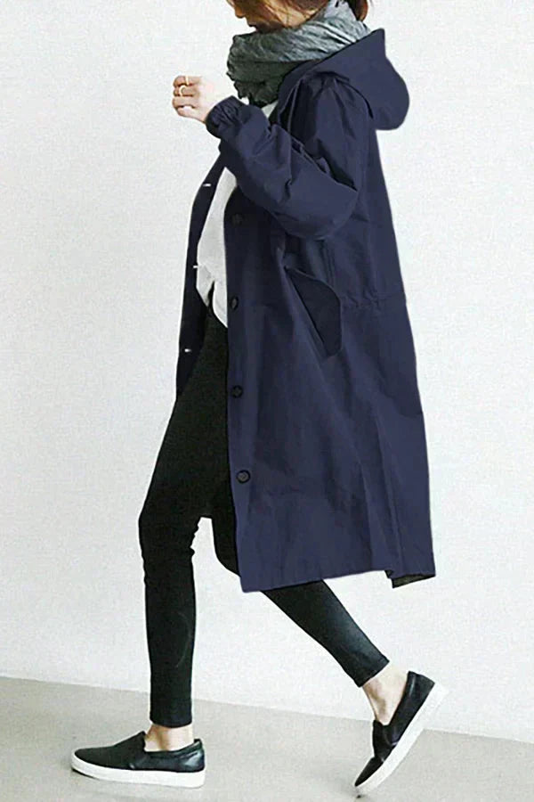 Dame trenchcoat - Casual oversized passform - Høy krage med hette - Knapper og sidelommer